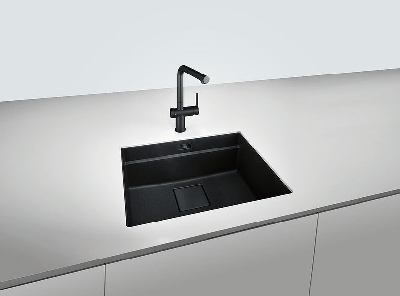 Кухонна мийка Kubus 2 KNG 110-52 Black matt FRANKE 125.0631.518 фото